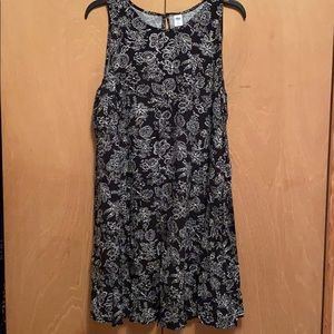 🔻 PRICE DROP Old Navy Sleeveless Floral Dress